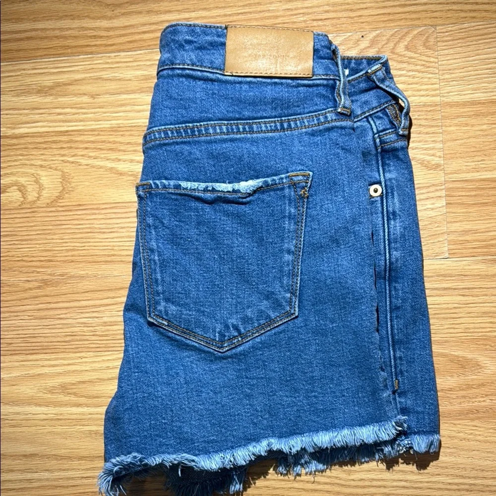 Dear John Blue Denim Jean Shorts Frayed Hem - Picture 3 of 3